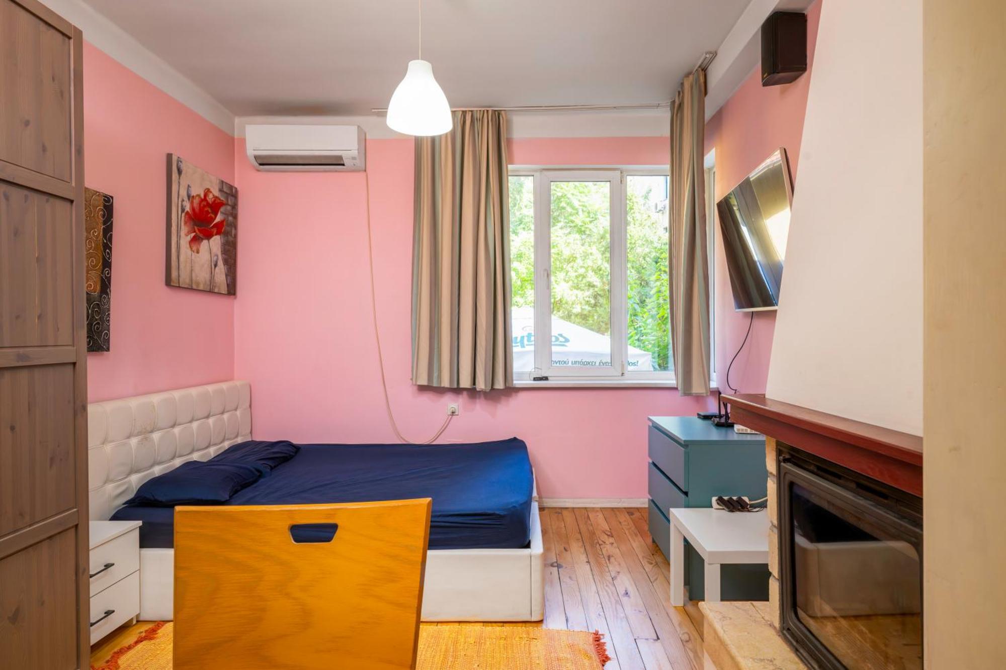 Sofia'S 1Bd Colourful Getaway Near Ndk Διαμέρισμα Εξωτερικό φωτογραφία